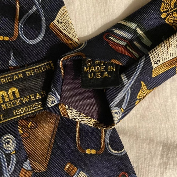 ALYNN Neckwear Mens Necktie 100% Silk Doctor Theme Tie Creative American Design - Picture 8 of 8